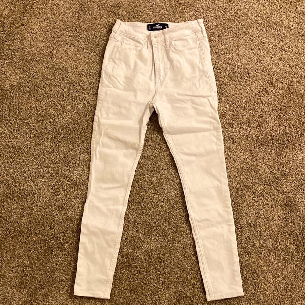 Hollister - High Rise Super Skinny Jeans